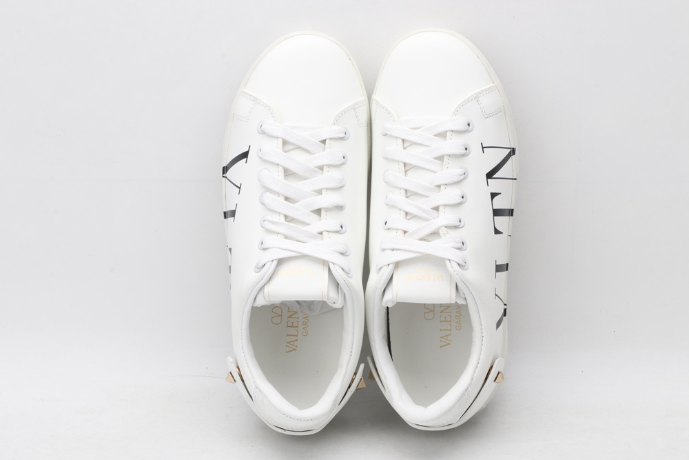 VA1ENTIN0 sneaker